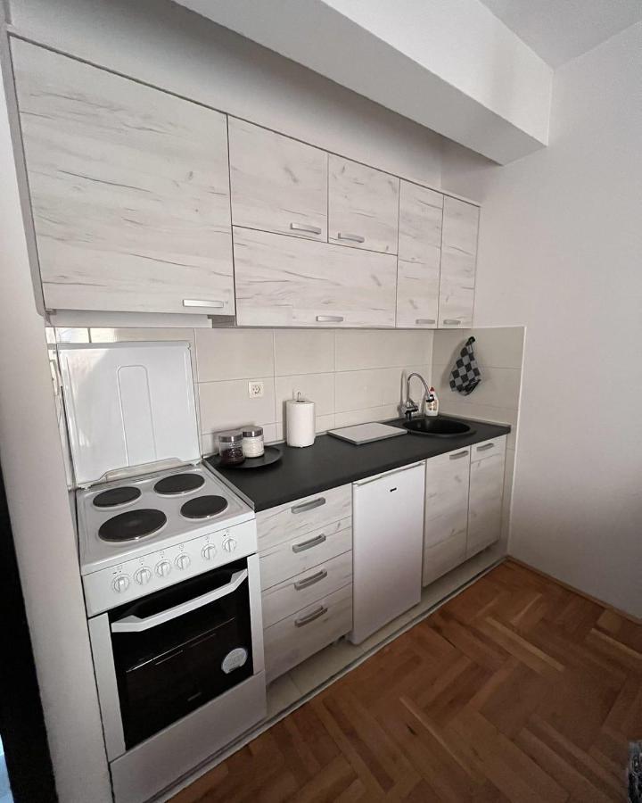 Studio Place 8 Podgorica Bagian luar foto